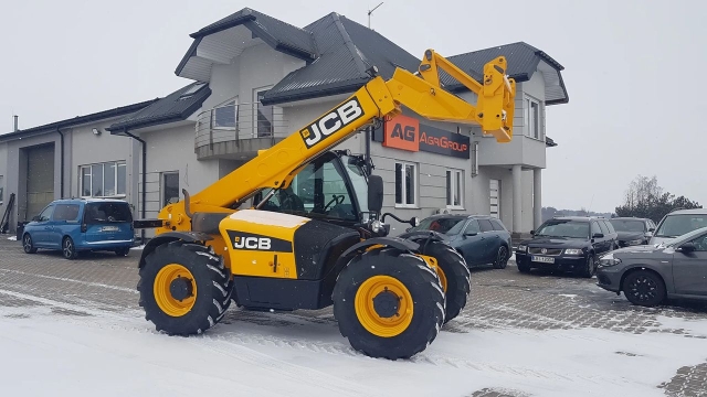 jcb
