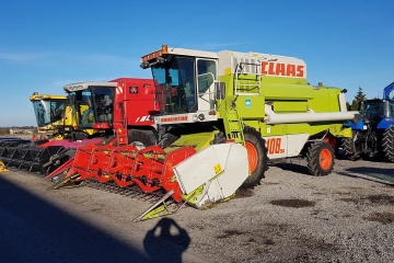 Bardzo ładny !!! Prosto z ciężarówki !!! Heder 5,10M, Sieczkarnia !!!