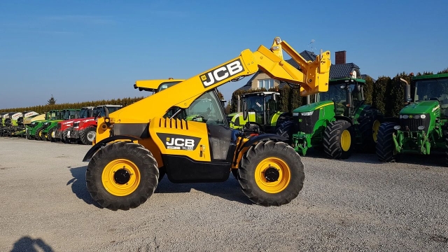 jcb